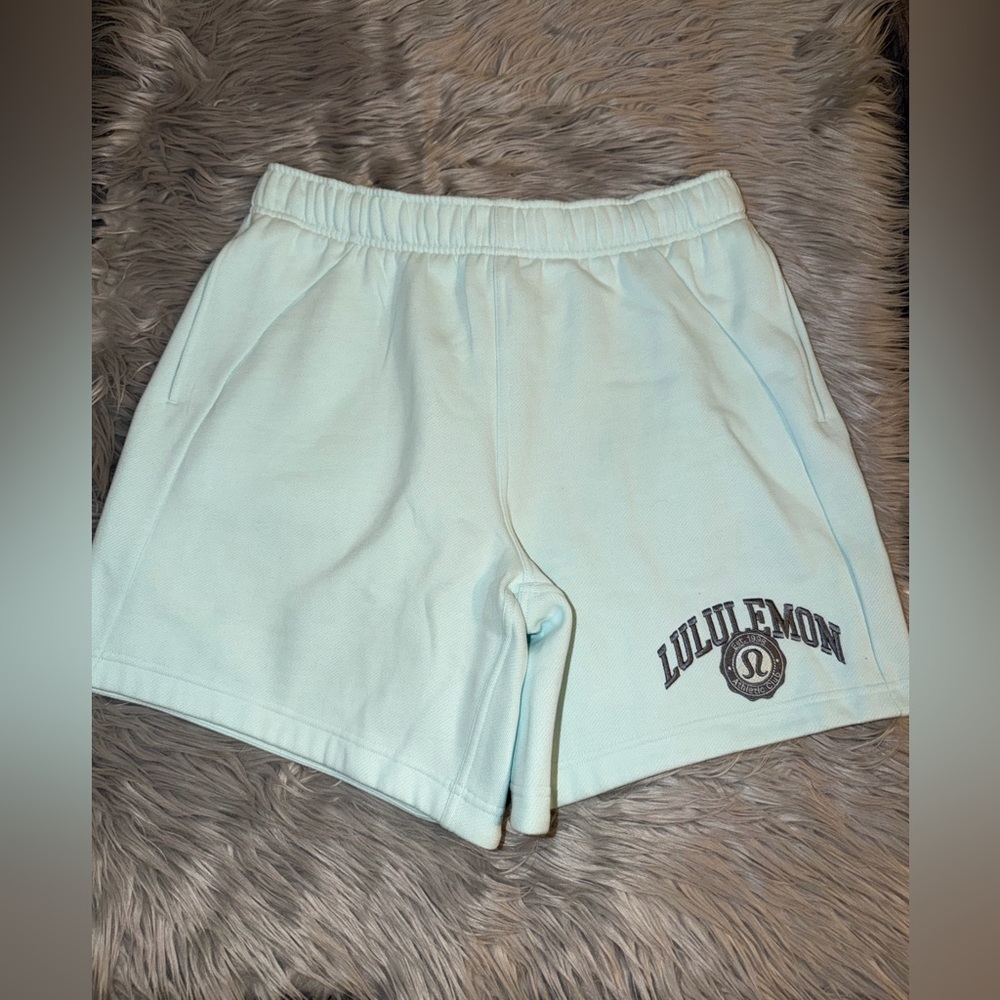 Lululemon scuba oversized shorts